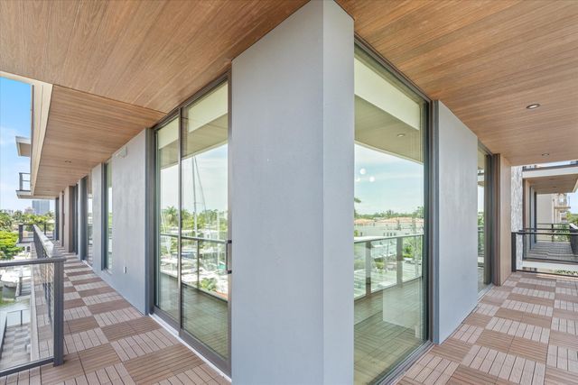 124 HENDRICKS Isle PH401, Fort Lauderdale, FL 33301