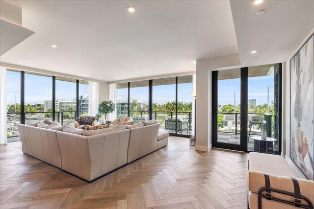 124 HENDRICKS Isle PH401, Fort Lauderdale, FL 33301