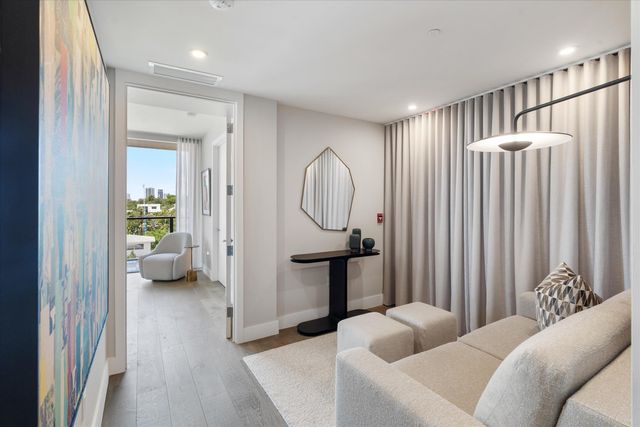 124 HENDRICKS Isle PH401, Fort Lauderdale, FL 33301