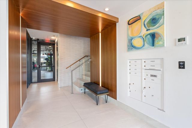 124 HENDRICKS Isle PH401, Fort Lauderdale, FL 33301