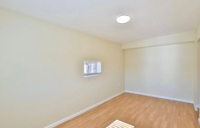 2421 W ANDERSON Avenue, Phoenix, AZ 85023