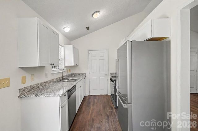 5718 Kirkdale Court, Charlotte, NC 28208