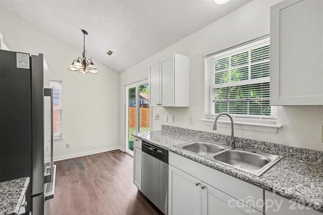 5718 Kirkdale Court, Charlotte, NC 28208