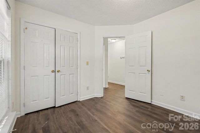5718 Kirkdale Court, Charlotte, NC 28208