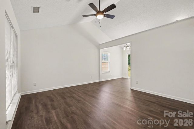 5718 Kirkdale Court, Charlotte, NC 28208