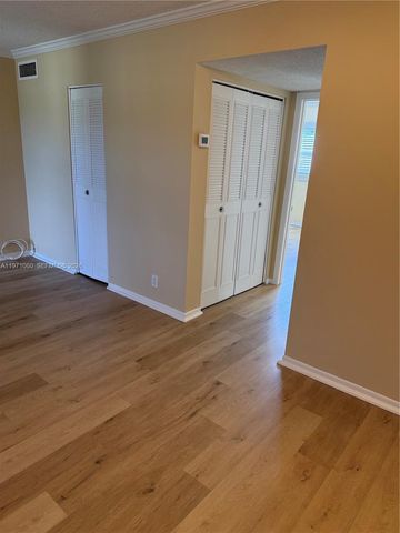 1425 Arthur Street 315B, Hollywood, FL 33020