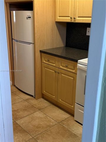1425 Arthur Street 315B, Hollywood, FL 33020