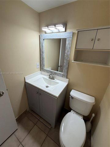 1425 Arthur Street 315B, Hollywood, FL 33020