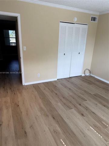 1425 Arthur Street 315B, Hollywood, FL 33020
