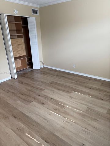 1425 Arthur Street 315B, Hollywood, FL 33020