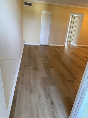 1425 Arthur Street 315B, Hollywood, FL 33020