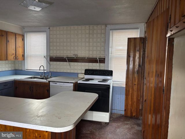 207 MARKET ST, Lewisberry, PA 17339