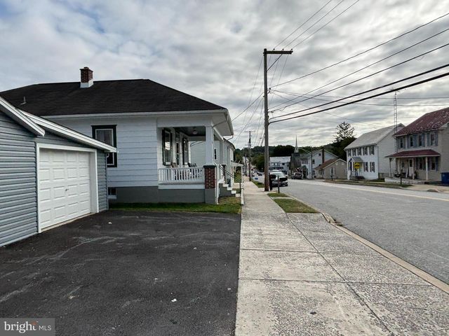 207 MARKET ST, Lewisberry, PA 17339