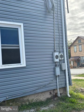 207 MARKET ST, Lewisberry, PA 17339