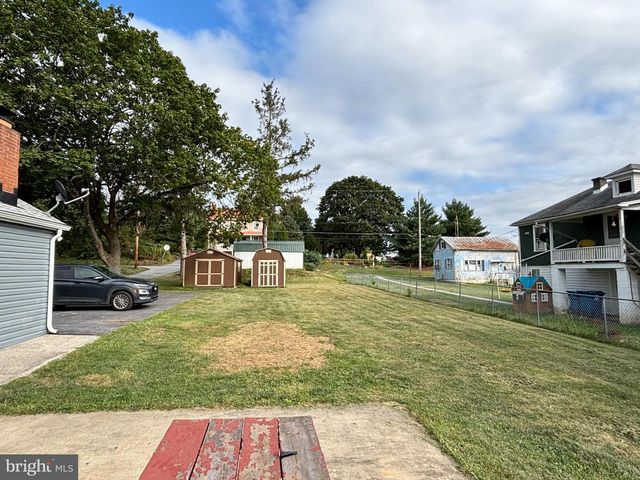 207 MARKET ST, Lewisberry, PA 17339