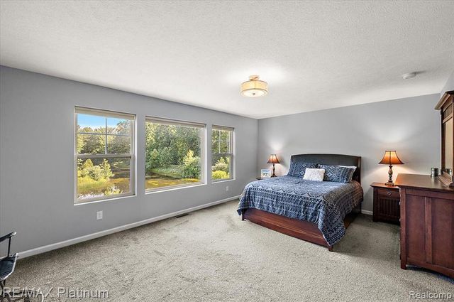 606 Kimball Street, Howell, MI 48855
