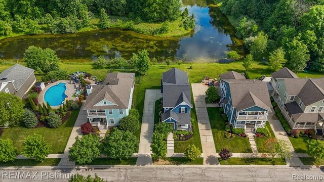 606 Kimball Street, Howell, MI 48855