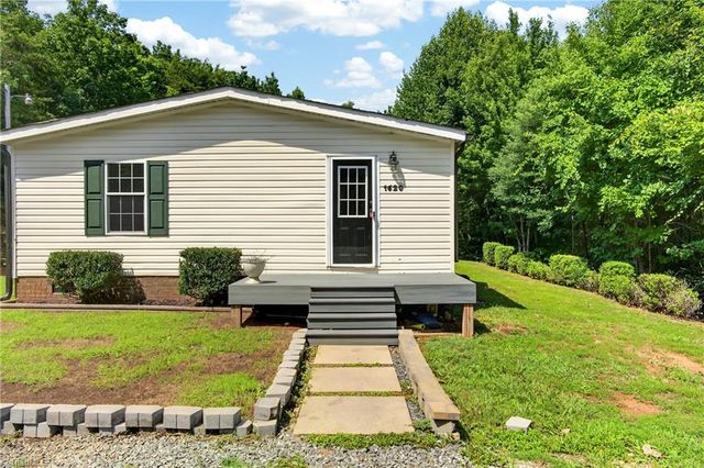 1620 Pepperstone Drive, Franklinville, NC 27248