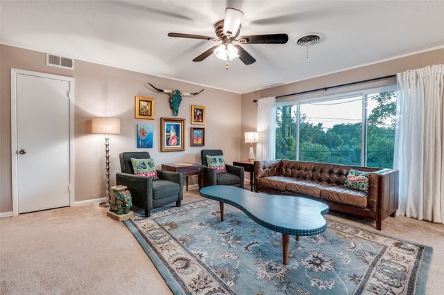 1229 Brookside Drive, Hurst, TX 76053