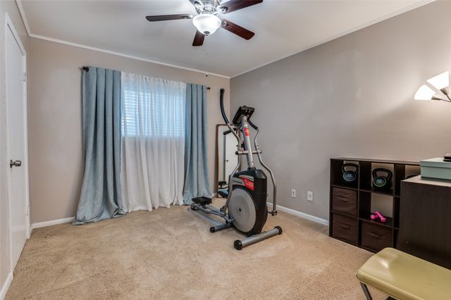 1229 Brookside Drive, Hurst, TX 76053