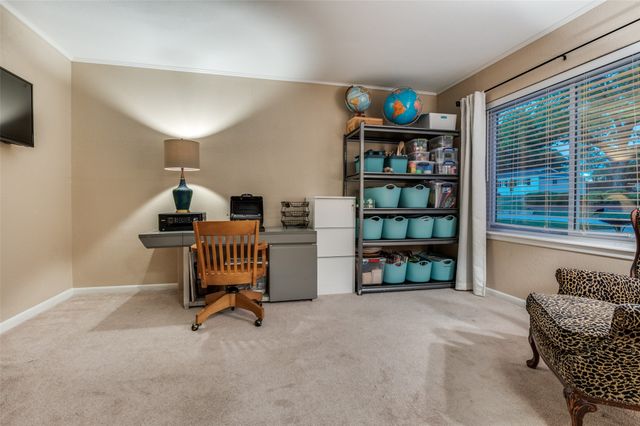 1229 Brookside Drive, Hurst, TX 76053