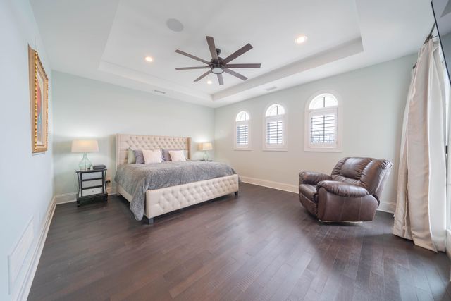 13941 Lakeview Point Road, Cedar Lake, IN 46303
