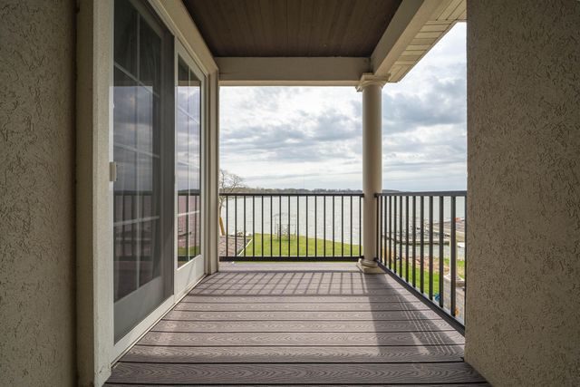13941 Lakeview Point Road, Cedar Lake, IN 46303