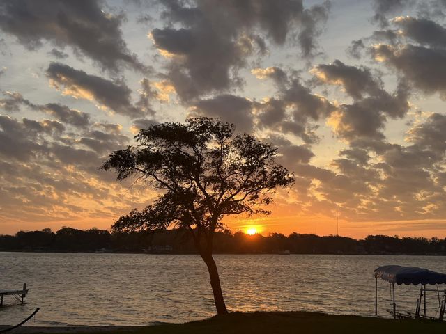 13941 Lakeview Point Road, Cedar Lake, IN 46303