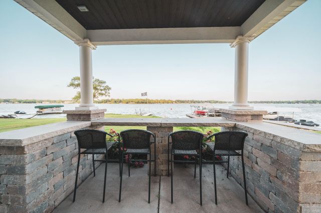 13941 Lakeview Point Road, Cedar Lake, IN 46303