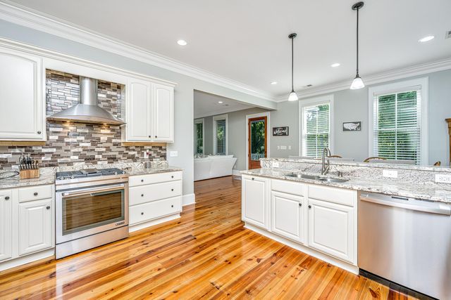 1732 W Canning Drive, Mount Pleasant, SC 29466