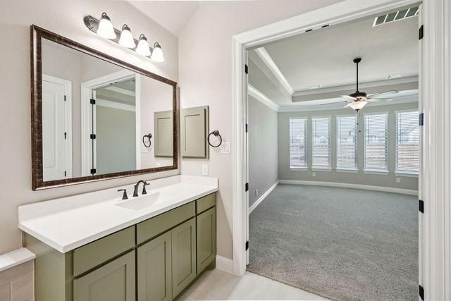 1009 Goldenrod Drive, Crowley, TX 76036