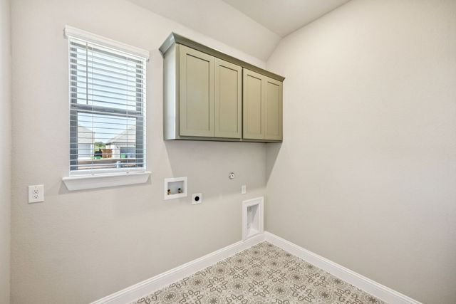 1009 Goldenrod Drive, Crowley, TX 76036