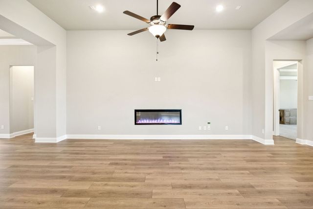 1009 Goldenrod Drive, Crowley, TX 76036