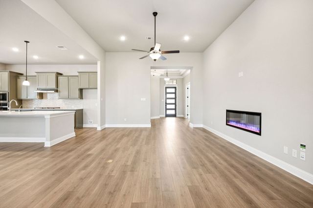 1009 Goldenrod Drive, Crowley, TX 76036