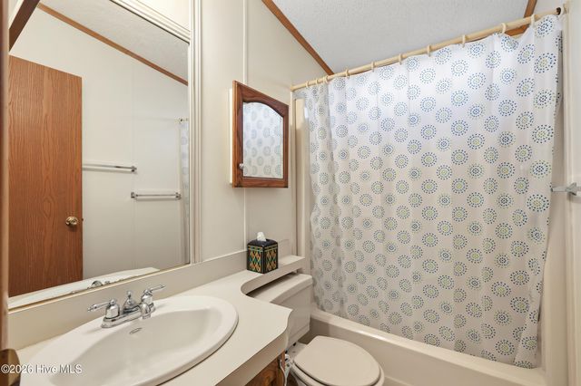 605 Outrigger Court, Hampstead, NC 28443