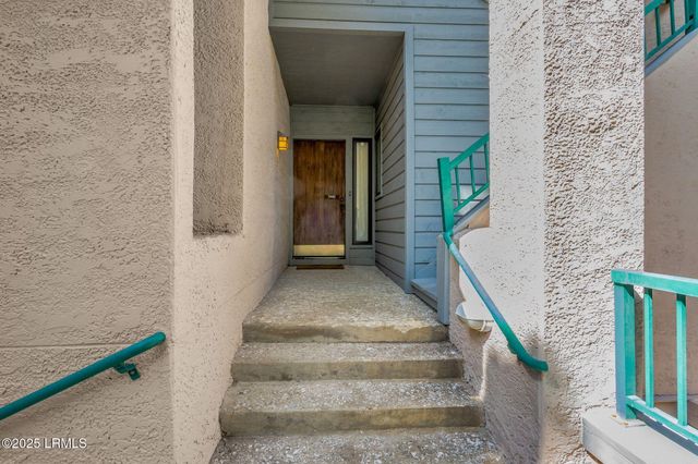 3 Shelter Cove Ln Apt 7445, Hilton Head Island, SC 29928