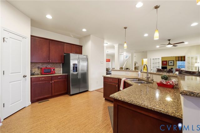 2107 Thorncrag Ln, Midlothian, VA 23112