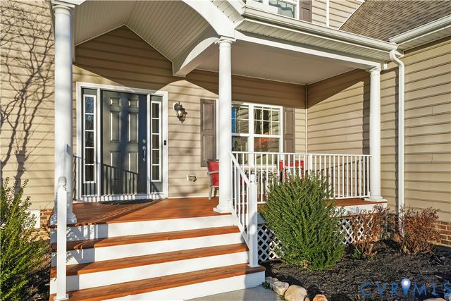 2107 Thorncrag Ln, Midlothian, VA 23112