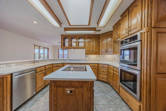8418 Golf Club Circle, Fort Worth, TX 76179