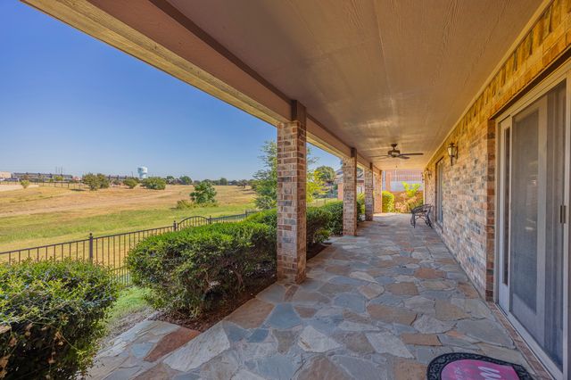 8418 Golf Club Circle, Fort Worth, TX 76179
