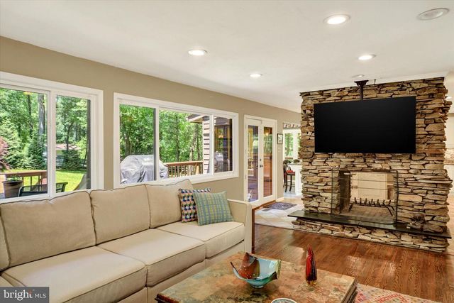 6 FALLING BROOK, Owings Mills, MD 21117