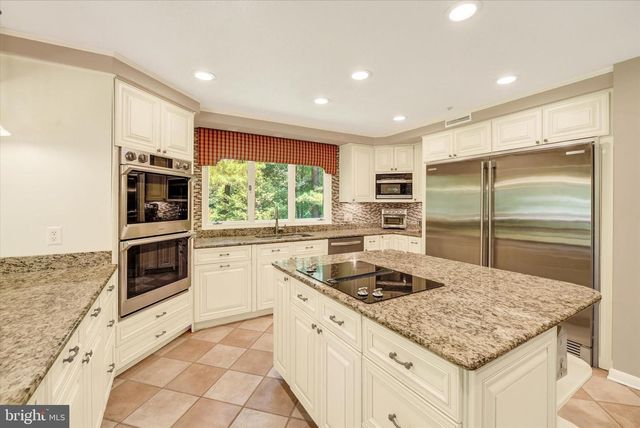 6 FALLING BROOK, Owings Mills, MD 21117
