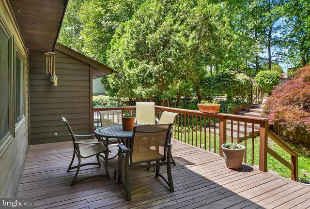6 FALLING BROOK, Owings Mills, MD 21117