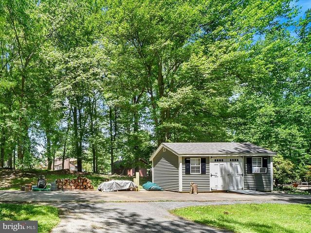 6 FALLING BROOK, Owings Mills, MD 21117