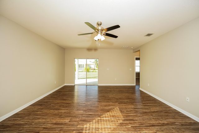 4334 SW Appleseed Road, Port St. Lucie, Port St Lucie, FL 34953