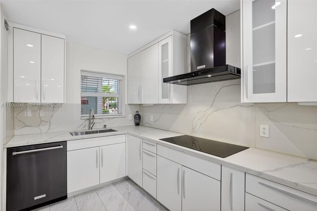 3209 S Ocean Dr 1G, Hallandale Beach, FL 33009