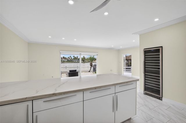 3209 S Ocean Dr 1G, Hallandale Beach, FL 33009