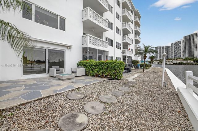 3209 S Ocean Dr 1G, Hallandale Beach, FL 33009