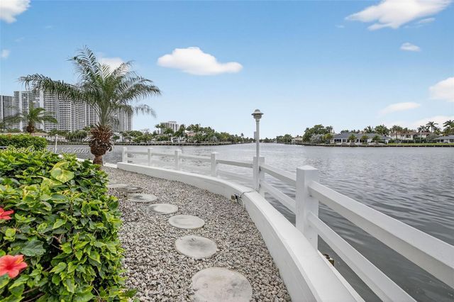 3209 S Ocean Dr 1G, Hallandale Beach, FL 33009