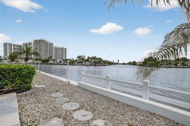 3209 S Ocean Dr 1G, Hallandale Beach, FL 33009